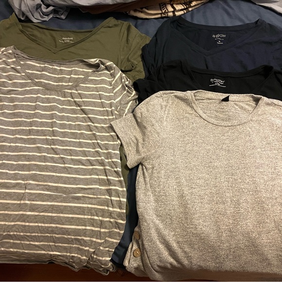 Tops - 5 maternity T-Shirts in XL